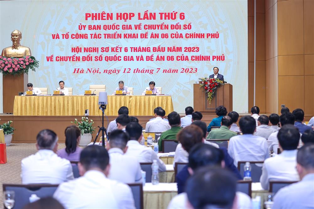 Thủ tướng Phạm Minh Chính chủ trì hội nghị toàn quốc về chuyển đổi số